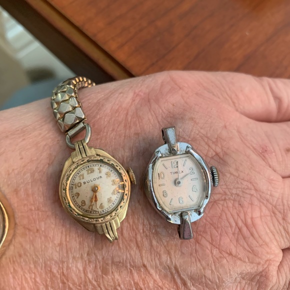Vintage times watches - Picture 2 of 3
